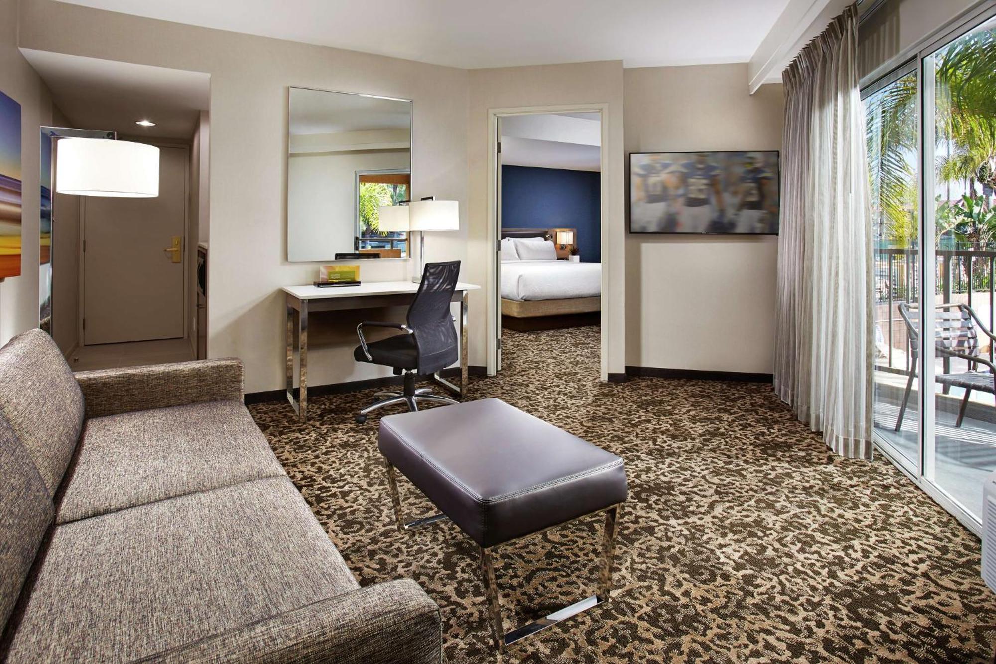 Hilton Garden Inn San Diego Mission Valley/Stadium Екстер'єр фото