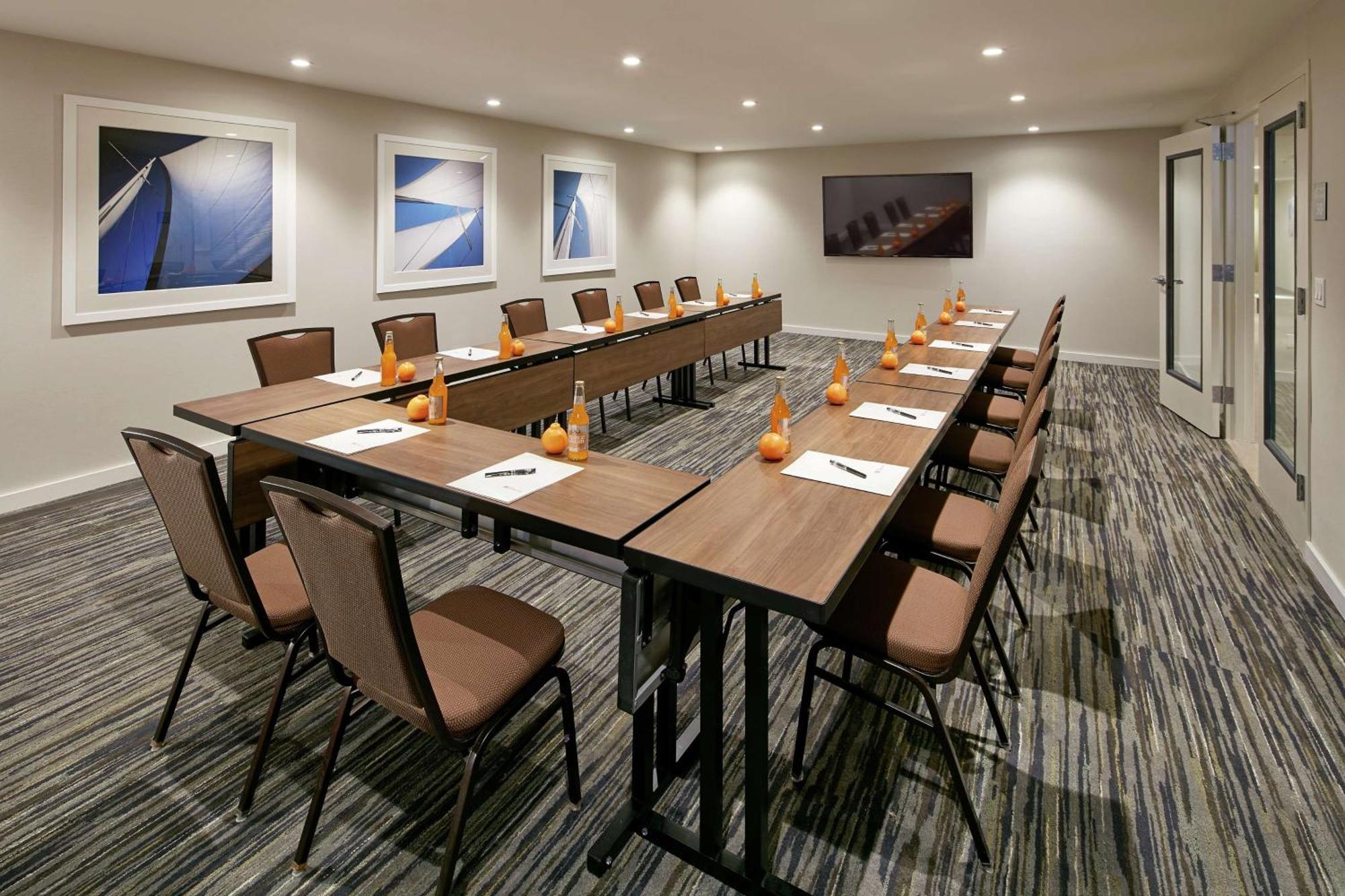 Hilton Garden Inn San Diego Mission Valley/Stadium Екстер'єр фото