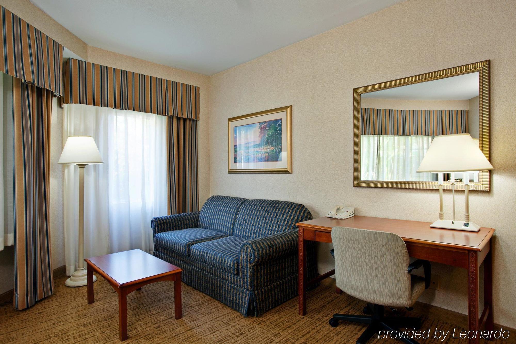 Hilton Garden Inn San Diego Mission Valley/Stadium Номер фото